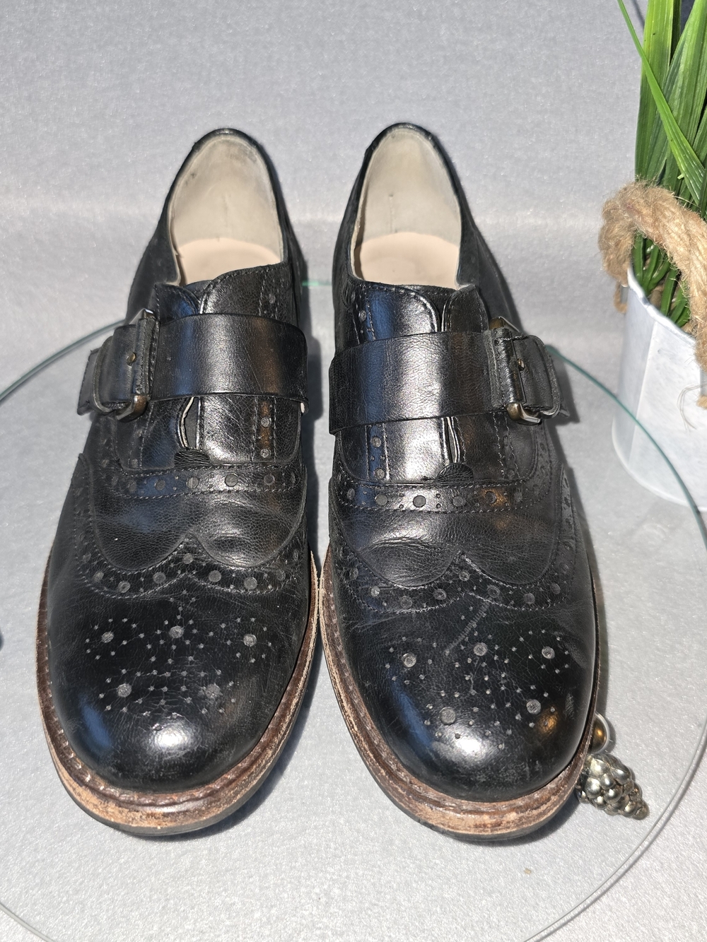 Clarks Women's Narrative Black Leather Buckled Oxford Shoe Sz 6